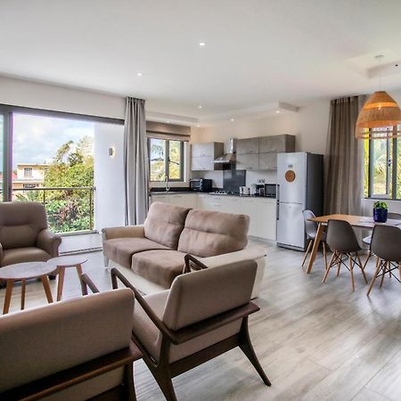 Mayfair Condo In Pereybere Pereybere Beach Kültér fotó
