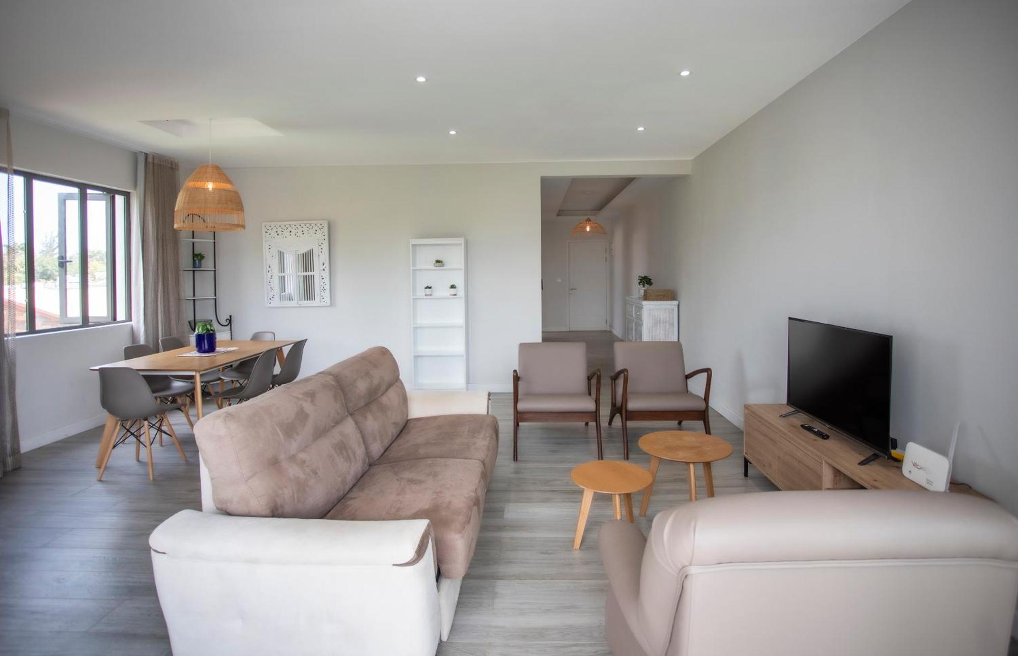 Mayfair Condo In Pereybere Pereybere Beach Kültér fotó