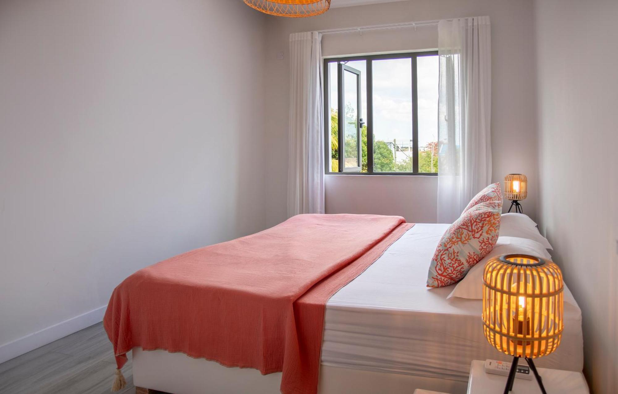 Mayfair Condo In Pereybere Pereybere Beach Kültér fotó